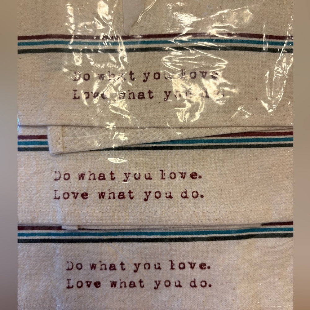 Life is Good Tea Towel Set - Picture 3 of 3